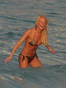 Denise Outen Van nude 45