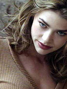 Denise Richards nude 13