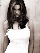 Denise Richards nude 7