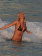 Denise Van Outen nude 55
