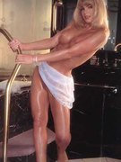 Donna Derrico nude 14