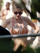 Doutzen Kroes nude 8