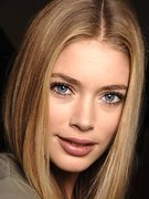 Doutzen Kroes nude 25