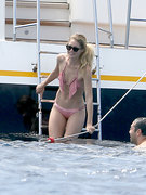 Doutzen Kroes nude 12