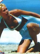 Elenoire Casalegno nude 8