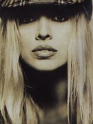 Elisa Helewaut nude 1