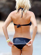 Elisha Cuthbert nude 111