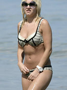 Elisha Cuthbert nude 135