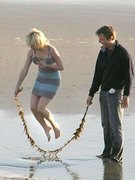 Elisha Cuthbert nude 18