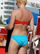 Elisha Cuthbert nude 78