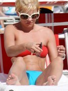 Elisha Cuthbert nude 83