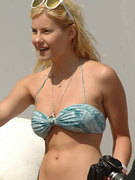 Elisha Cuthbert nude 95