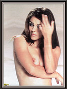 Elizabeth Hurley nude 17