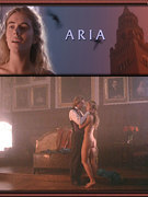 Elizabeth Hurley nude 18