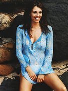 Elizabeth Hurley nude 393