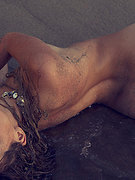 Elizabeth Loaiza nude 9