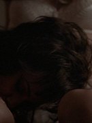 Elizabeth Mitchell nude 48