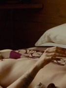 Elizabeth Olsen nude 4