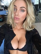 Elizabeth Turner nude 6