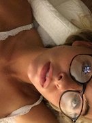 Elizabeth Turner nude 28