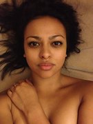 Ellenore Scott nude 2
