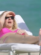 Ellie Goulding nude 12