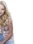Emilie De-Ravin nude 155