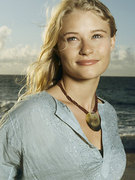 Emilie De-Ravin nude 160