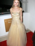 Emilie De-Ravin nude 70