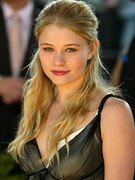 Emilie De-Ravin nude 92