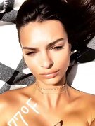Emily Ratajkowski nude 11