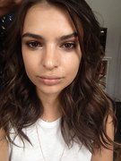 Emily Ratjkowski nude 5