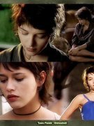 Emma De Caunes nude 26