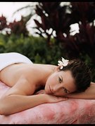 Evangeline Lilly nude 245