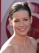 Evangeline Lilly nude 29