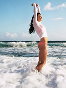 Evangeline Lilly nude 295