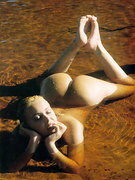 Fabiana nude 3