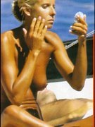 Federica Mancini nude 6