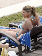 Stacy Ferguson Fergie nude 16