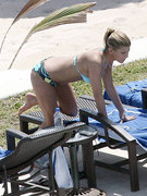 Stacy Ferguson Fergie nude 23