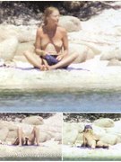 Goldie Hawn nude 102