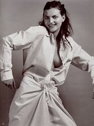 Guinevere Van-Seenus nude 34