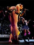 Gwen Stefani nude 28
