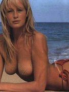 Hallyday Estelle nude 26