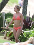 Hayden Panettiere nude 11