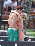 Hayden Panettiere nude 12