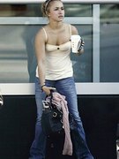 Hayden Panettiere nude 21