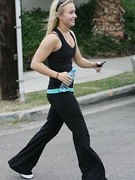 Hayden Panettiere nude 26