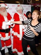 Hayden Panettiere nude 57