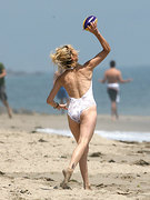 Heather Locklear nude 35
